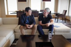 庫(kù)克:中國(guó)對(duì)蘋(píng)果如此重要 將瘋狂投資