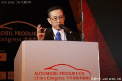 王文佳:特斯拉造車不靠互聯網思維噱頭