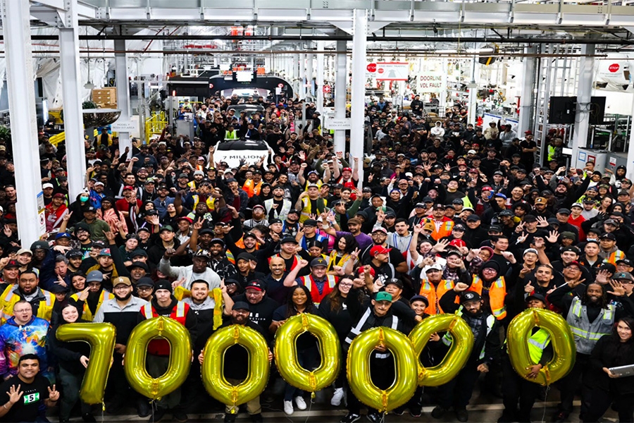 特斯拉全球第700萬(wàn)輛整車(chē)下線 第三季度營(yíng)收超1795億元