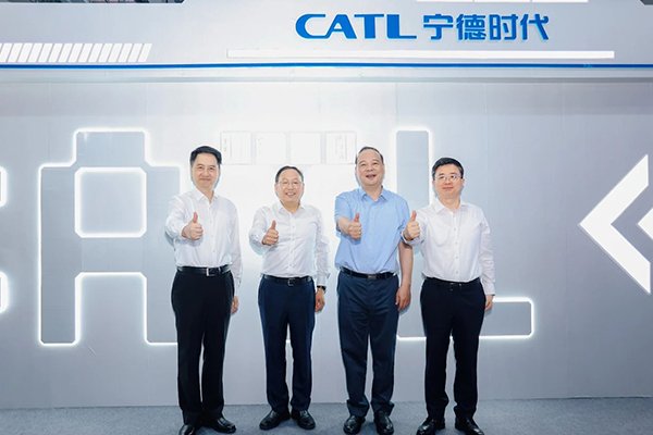 寧德時代攜手問界深化合作 “廠中廠”模式加速擴產