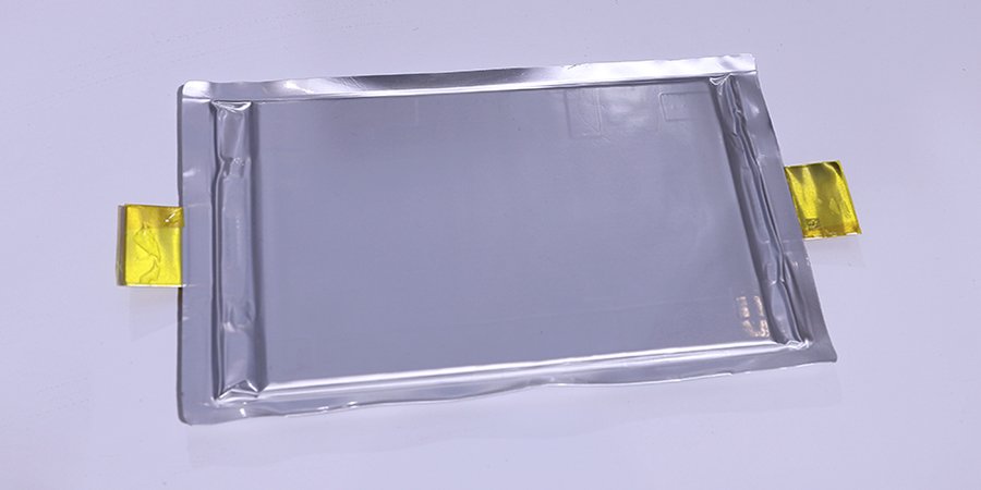 固態(tài)電池設(shè)備市場規(guī)模將超千億 成產(chǎn)業(yè)化最先受益環(huán)節(jié)