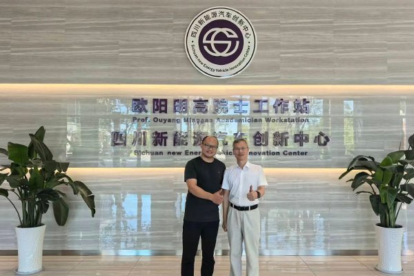 切入固態(tài)電池核心材料裝備領(lǐng)域 靈鴿科技與賽科動力戰(zhàn)略合作