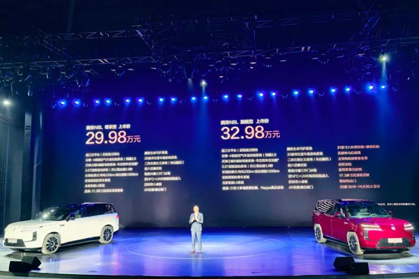 標配磷酸鐵鋰刀片電池！大六座安全豪華SUV騰勢N8L預定下一個爆款？