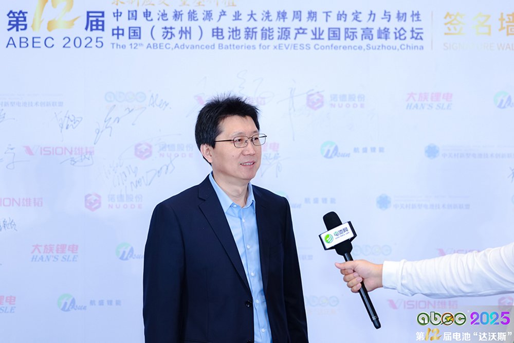 引領(lǐng)補(bǔ)能革命!聯(lián)合新能源第五代換電方案重塑行業(yè)競(jìng)爭(zhēng)力