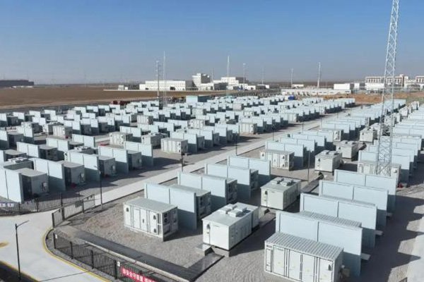 總投資6億元！我國裝機(jī)規(guī)模最大半固態(tài)鋰電池儲(chǔ)能項(xiàng)目并網(wǎng)