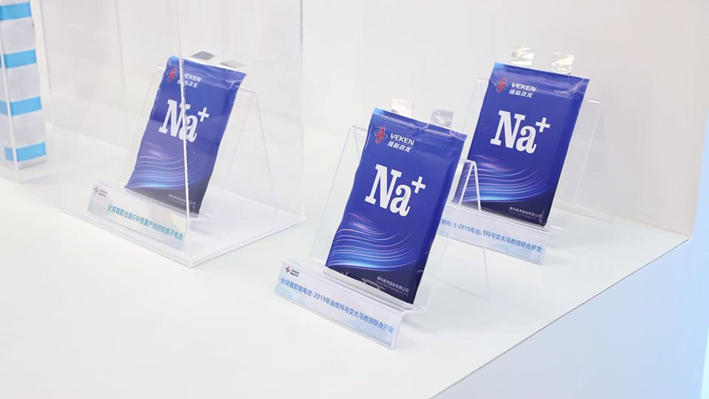 推動鈉電池發展的電池企業，沒一個“善茬”