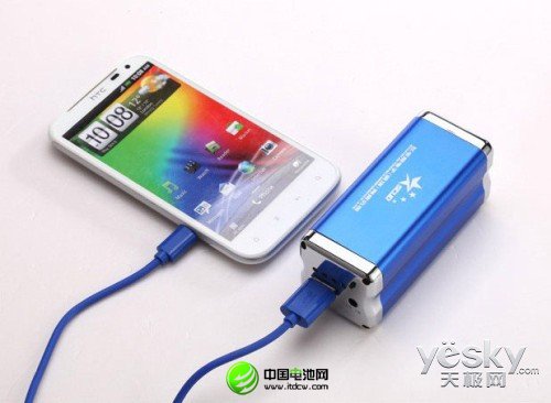 真假魚龍混雜 正確選購移動電源有門道