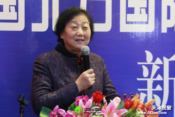 天津自行車電動車協會理事長龔孝燕在新聞發布會上講話（攝影：孫曉川）