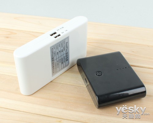 容量虛標(biāo)做工粗糙 山寨移動電源拆解測試