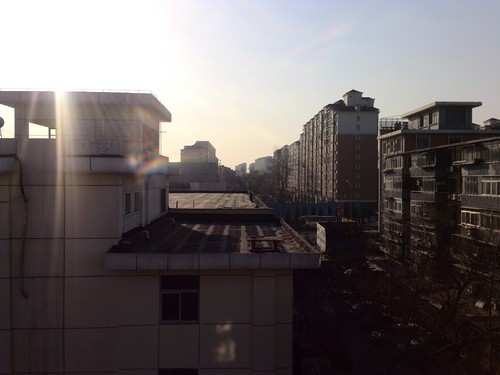 6.1英寸最大屏手機 四核華為Mate首測