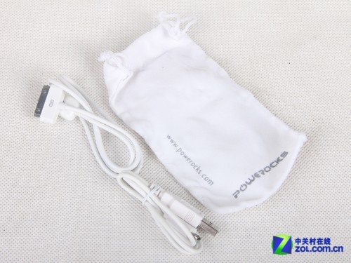附送兩根連線和一個(gè)絨布袋