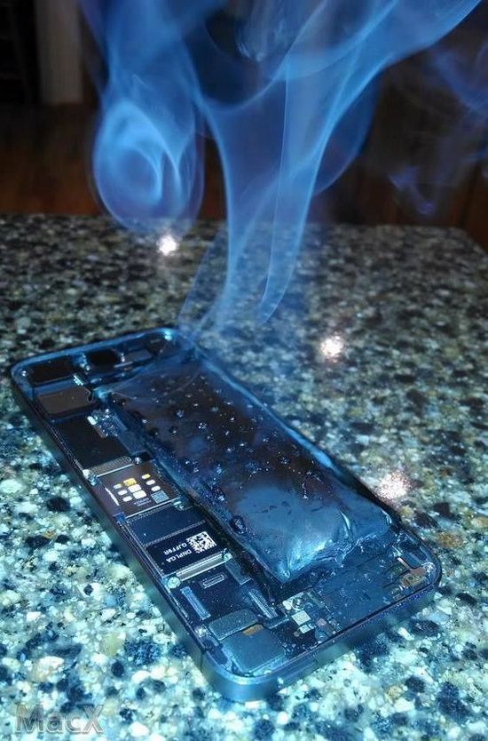 蘋果：iPhone5s電池冒煙爆炸是誰惹得禍？