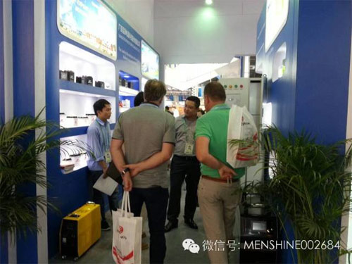 組圖：猛獅科技亮相第116屆廣交會 現場咨詢火爆