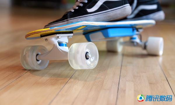 E-Wheelin電動滑板試玩 更接近玩具適合兒童