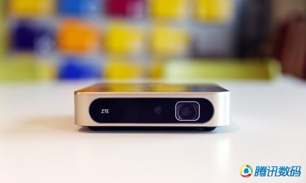 中興Spro2：能當充電寶和電視盒的投影儀