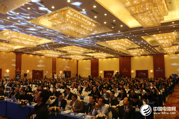 第4屆鋰電“達(dá)沃斯”論壇：電池內(nèi)短路問(wèn)題亟待合力求解