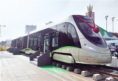 全球首列氫燃料電池驅(qū)動的火車在德國投入運營