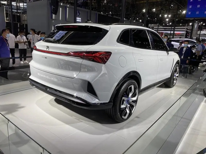 榮威MARVEL-R亮相!5G技術(shù)+L3自動(dòng)駕駛 8月首發(fā)上市 榮威MARVEL-R亮相!5G技術(shù)+L3自動(dòng)駕駛 8月首發(fā)上市