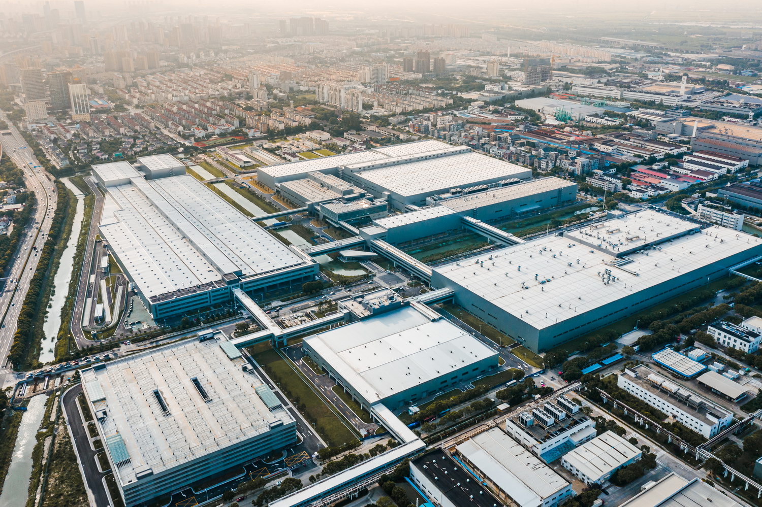 上汽大眾新能源汽車(chē)工廠將于10月正式投產(chǎn)