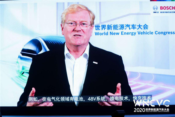 博世集團董事會成員、汽車與智能交通技術業務部門主席Stefan HARTUNG