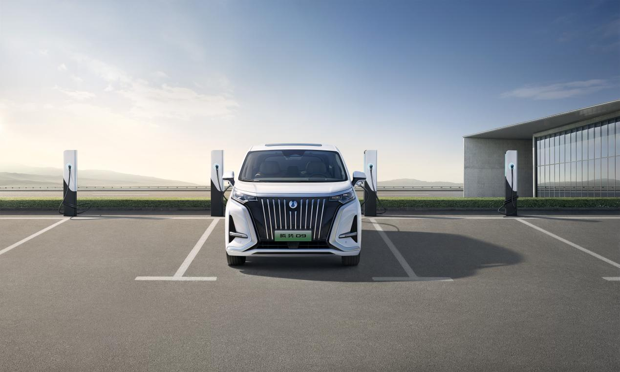 高端新能源MPV騰勢D9上市！起售價32.98萬元