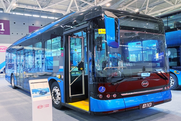 2022年我國新能源客車銷量達5.8萬輛 同比增長18%