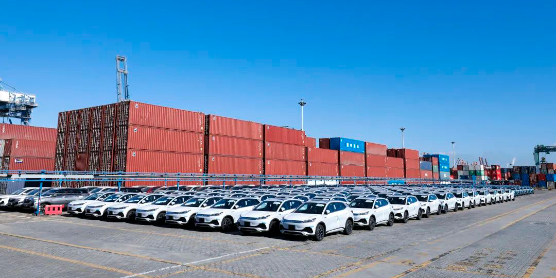 前7月我國對其他金磚國家鋰電池、電動載人汽車出口成倍增長