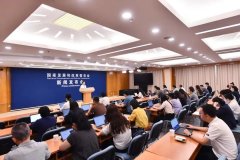 發(fā)改委：促進新能源車市持續(xù)穩(wěn)增長 推動固態(tài)電池等新型儲能技術突破