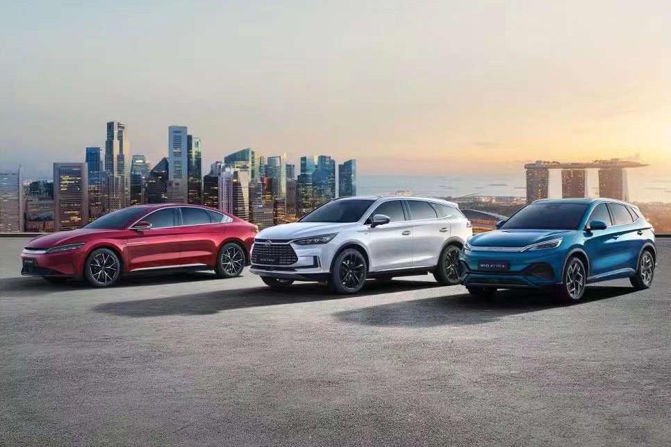 半年賣出125萬輛成為新能源全球銷冠，比亞迪做對了什么？