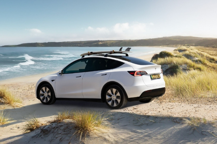 特斯拉2023年凈利149.97億美元 儲(chǔ)能裝機(jī)量同比翻倍增長(zhǎng)