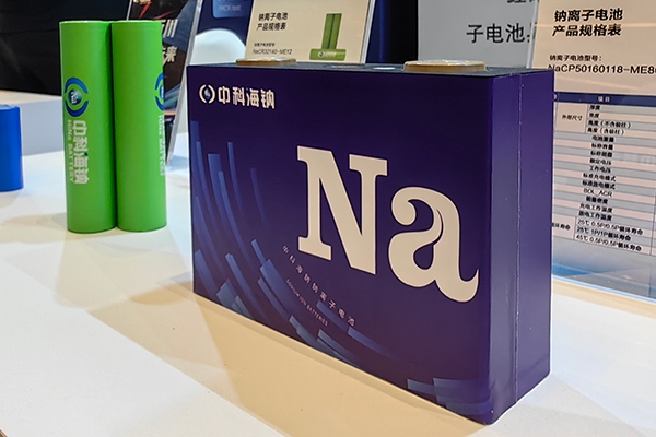 中科院物理所等揭示硬碳負極支持鈉離子電池快充機制