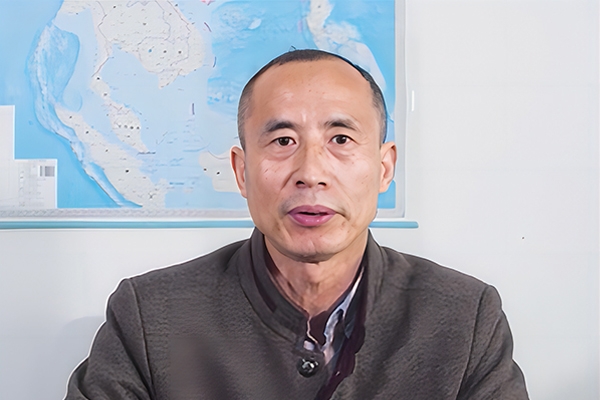 湖南省電池行業(yè)協(xié)會朱愛平：祝愿大家在新的一年里一切順利！