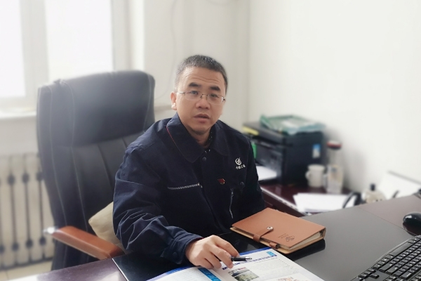 航盛粉體孫樹峰:祝新老朋友們在2024年大展鴻圖,家庭幸福!