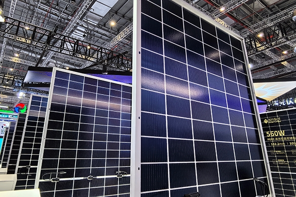 2025年1月1日生效!美對(duì)華多晶硅、硅片關(guān)稅提高至50%