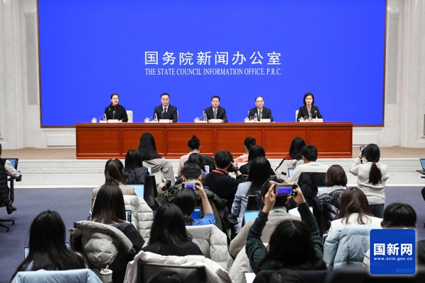 國(guó)家統(tǒng)計(jì)局：我國(guó)新能源產(chǎn)業(yè)企業(yè)法人單位1.17萬個(gè) 占12.2%