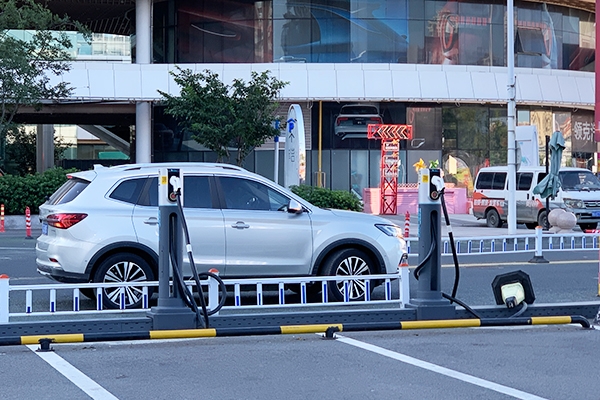 1.3萬億元、680萬輛……這里有你的參與嗎?