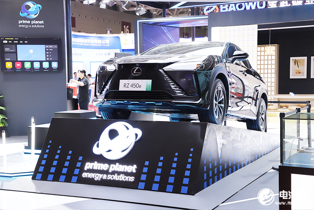 ppes動力電池現(xiàn)場展示