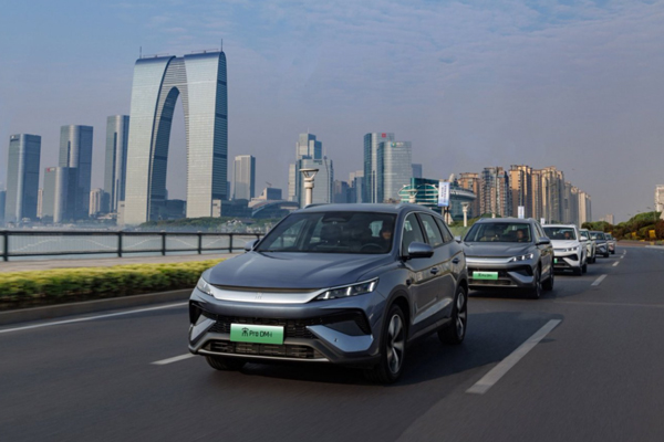 比亞迪,電動(dòng)汽車(chē),新能源汽車(chē) 比亞迪,電動(dòng)汽車(chē),新能源汽車(chē)