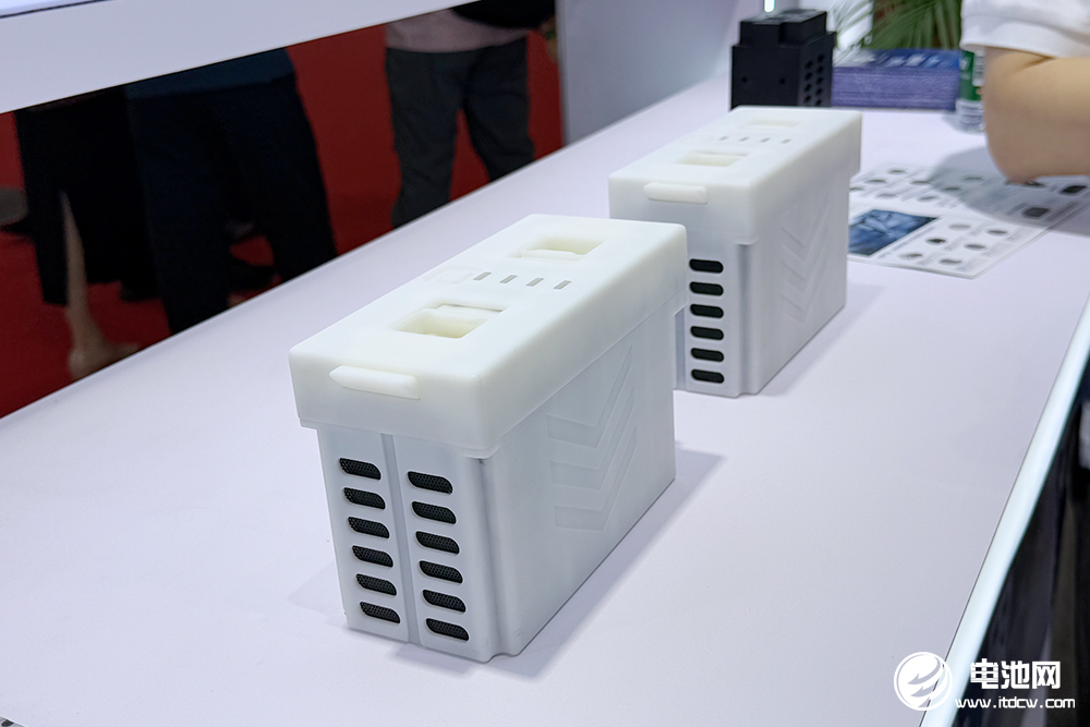 人形機器人電池組