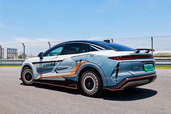 比亞迪漢家族交付破百萬