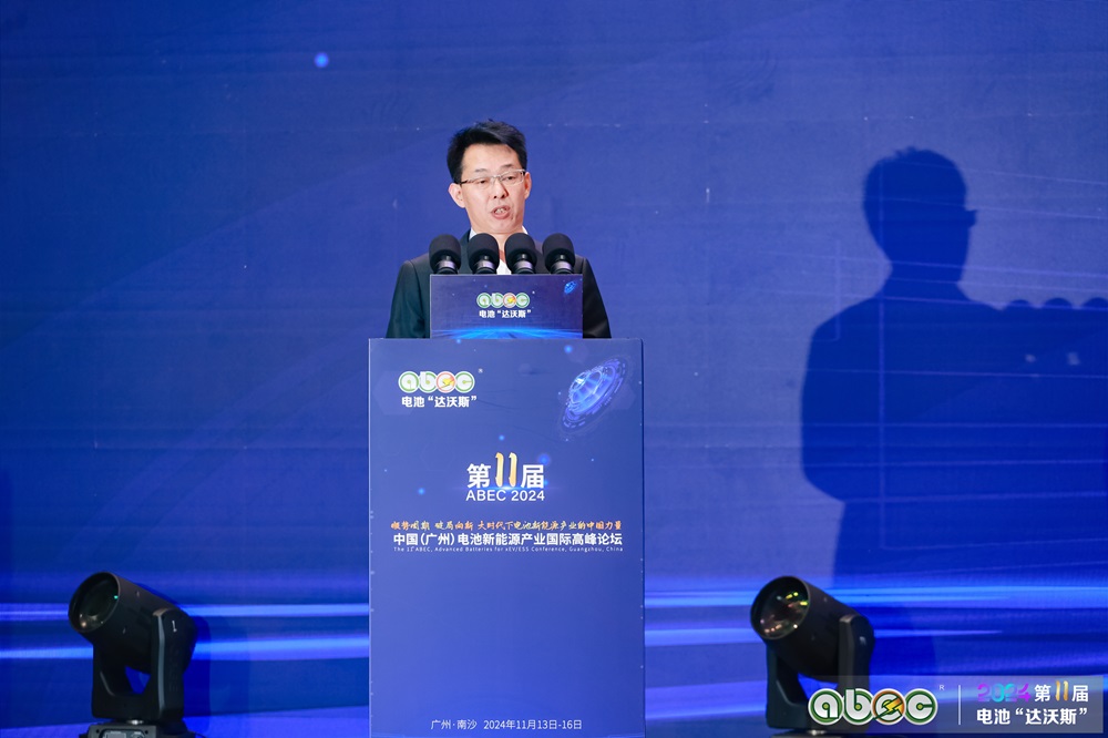 中關村新型電池技術創新聯盟秘書長、電池百人會理事長于清教 中關村新型電池技術創新聯盟秘書長、電池百人會理事長于清教