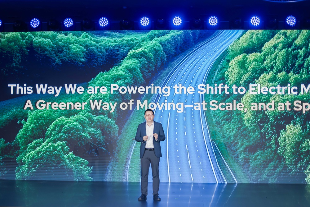 寧德時(shí)代全球業(yè)務(wù)高級(jí)總裁、首席客戶官譚立斌發(fā)布?xì)W洲戰(zhàn)略