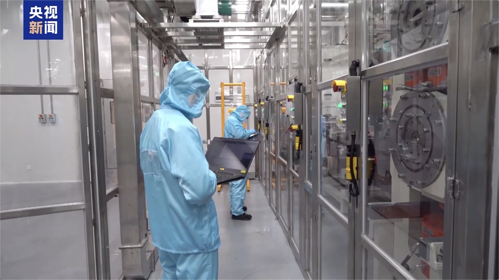 國內(nèi)已建成首條大容量全固態(tài)電池產(chǎn)線！電車?yán)m(xù)航有望突破1000公里