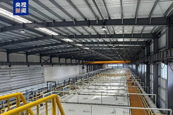 鹽湖提鋰迎重大突破！萬噸級(jí)電池級(jí)碳酸鋰產(chǎn)業(yè)化示范線已建成