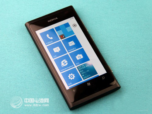 諾基亞四季度凈虧3400萬美元 手機銷量減29%