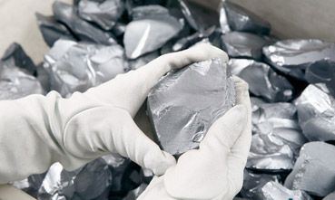 多晶硅均價有望沖上16萬元/噸 概念股引關注