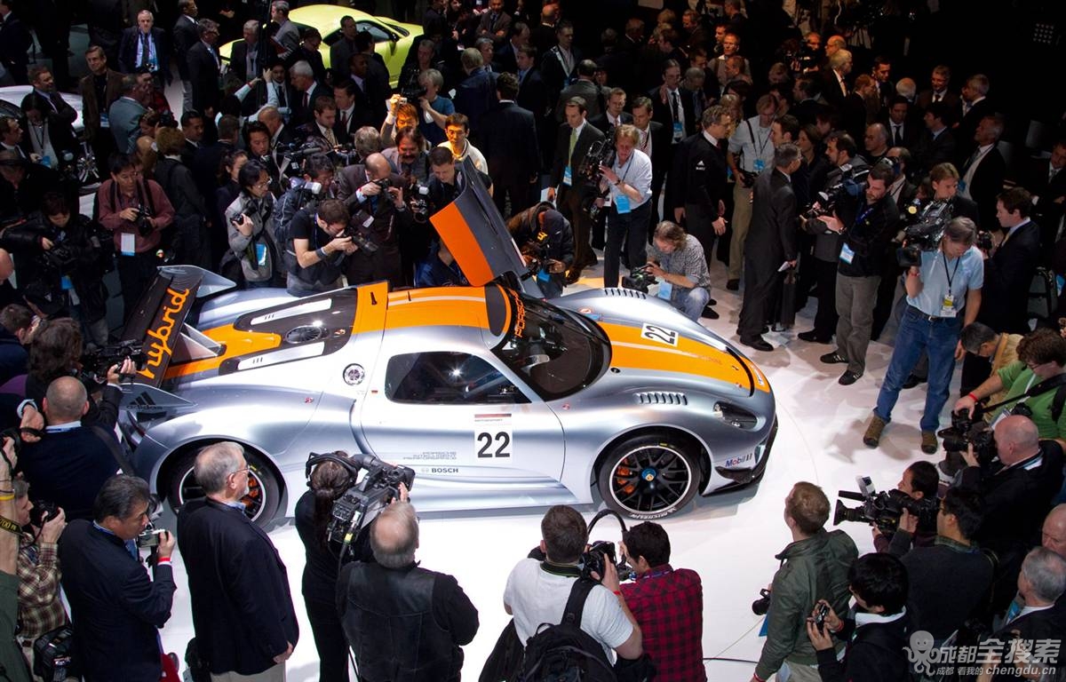 美國(guó)政府采購(gòu)支持新能源車(chē)產(chǎn)業(yè)發(fā)展的經(jīng)驗(yàn)研究