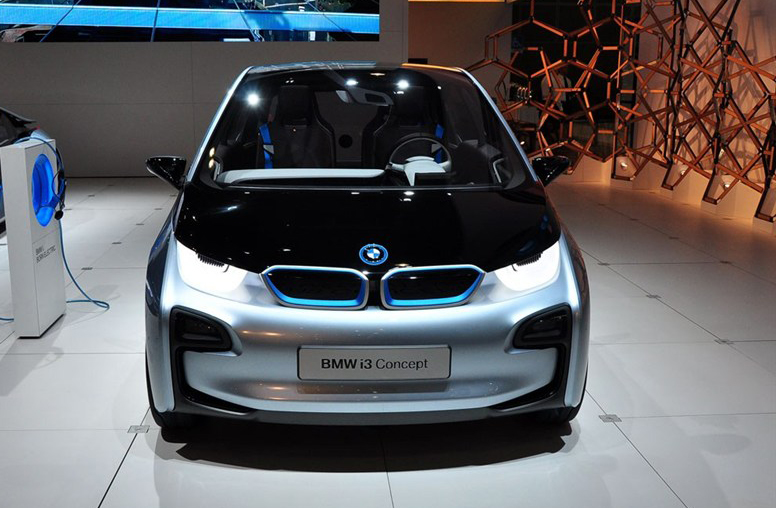 寶馬擬擴產i環保電動車系列 年產量將超10萬 