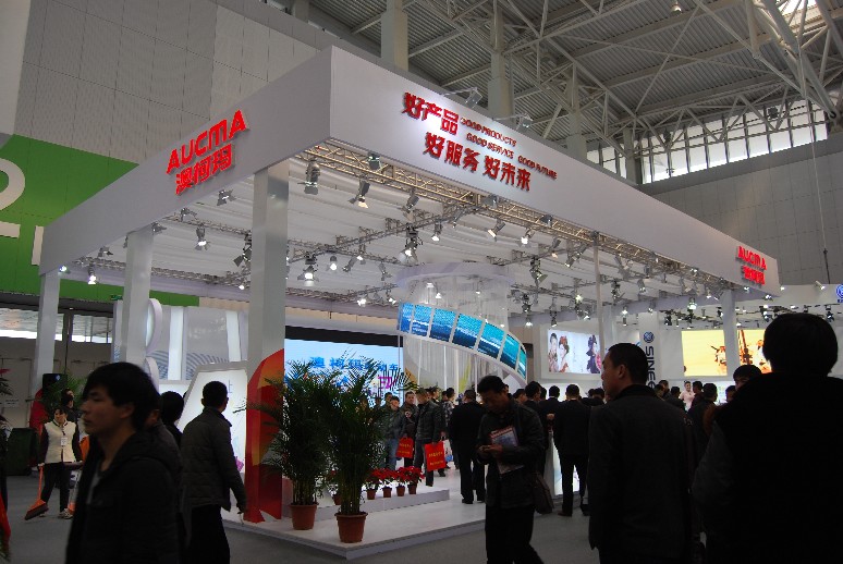 新能源汽車催熱鋰電池產業 正極材料成重點