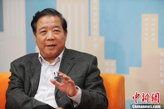 中國(guó)汽車工程學(xué)會(huì)理事長(zhǎng) 付于武